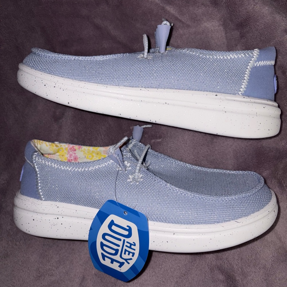 NWT - Hey Dude Lilac Wendy Rise Stretch Shoes - Size: 8